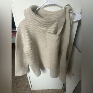 Allsaints Sura Tie Neck Jumper White
Oat Size Medium Wool Sweater